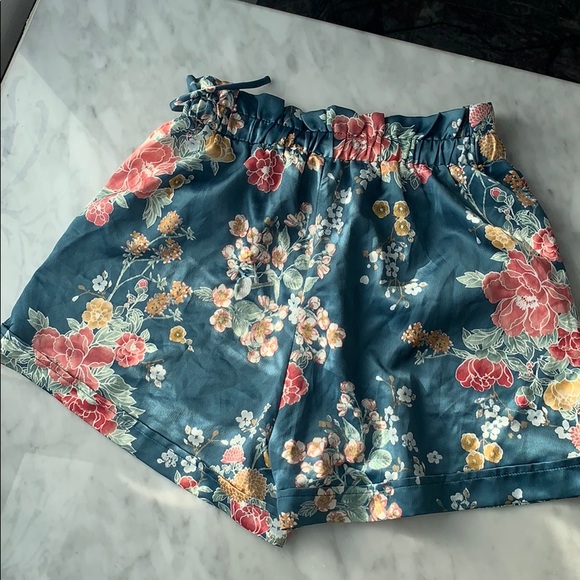 Mustard seed shorts - Picture 4 of 4